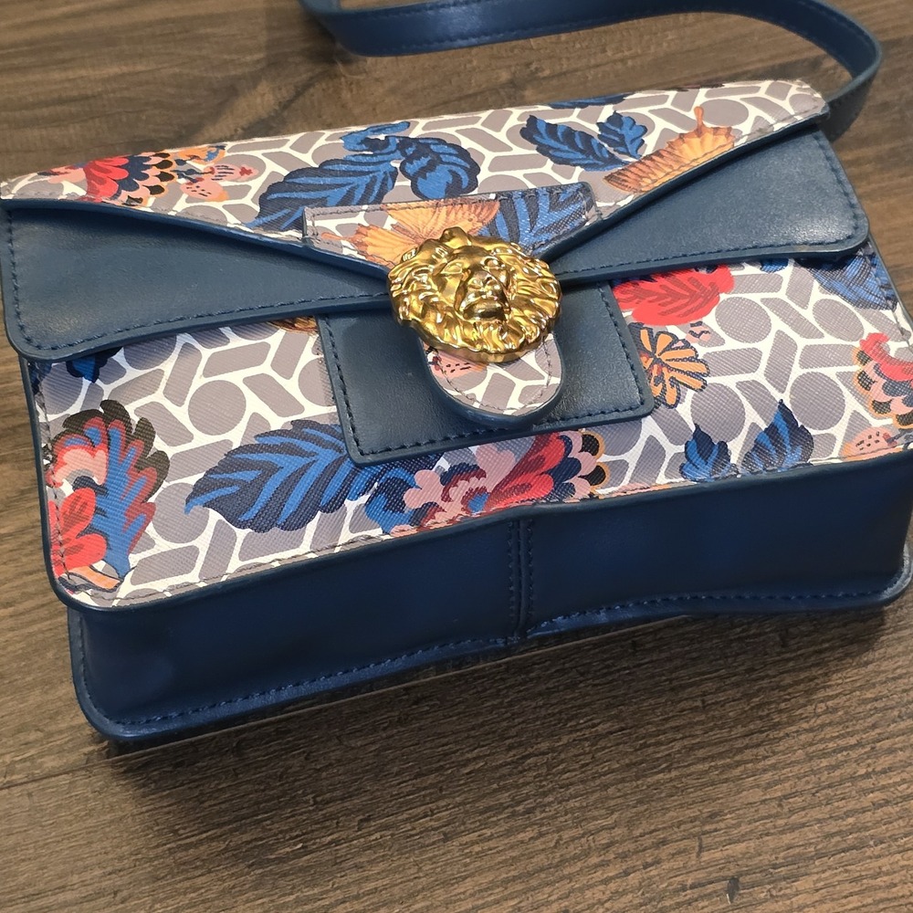 Anne Klein‎ Diana Double Flap Crossbody Strap Lion Floral Print Shoulder Purse